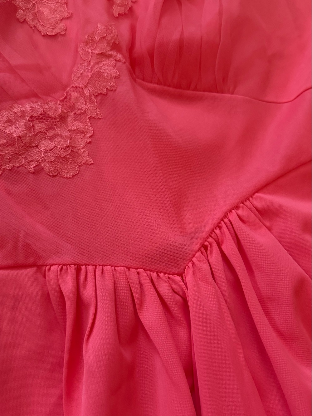 Vintage Nightgown - Picture 4 of 12